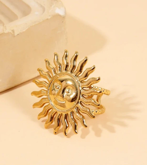 Bague dorée Soleil Impérial